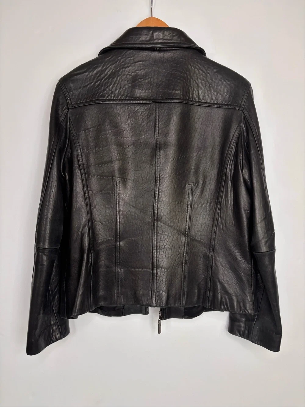 Avanti Black Leather Classic Minimalist 90’s Zip-Front Jacket